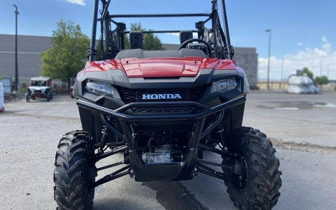 2025 Honda® Pioneer 700-4