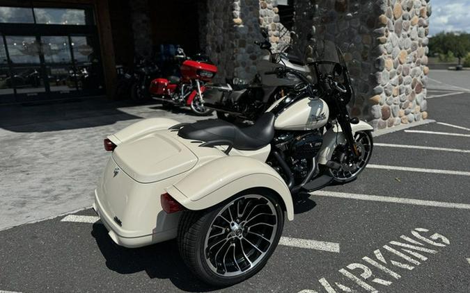 2023 Harley-Davidson Trike FLRT - Freewheeler