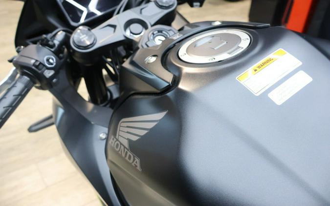 2026 Honda CBR650R E-Clutch