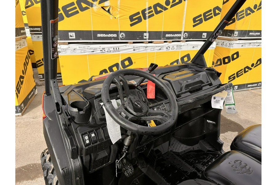 2024 Can-Am Defender XT HD10