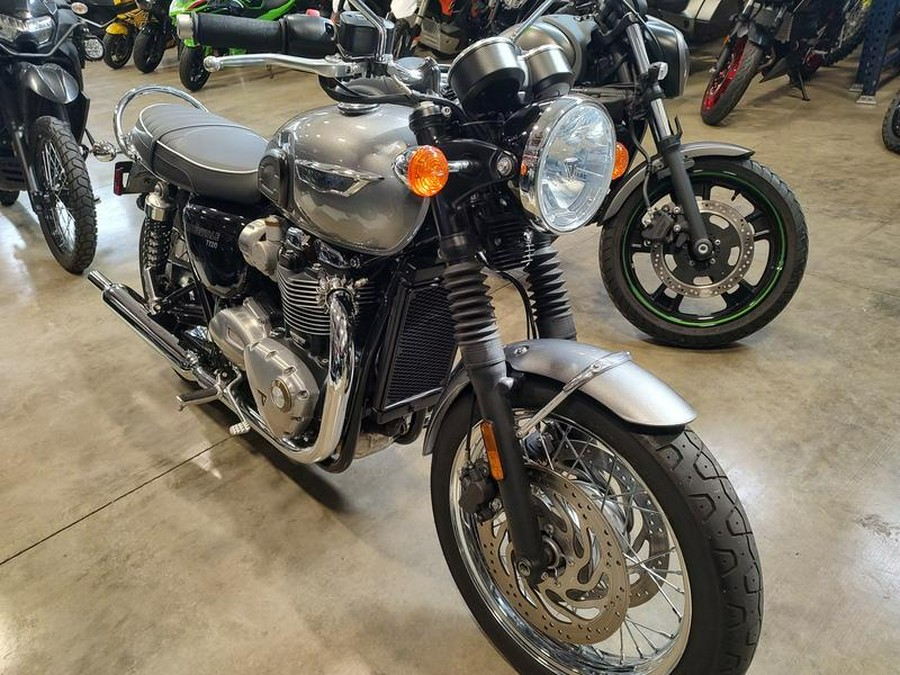 2020 Triumph BONNEVILLE T120