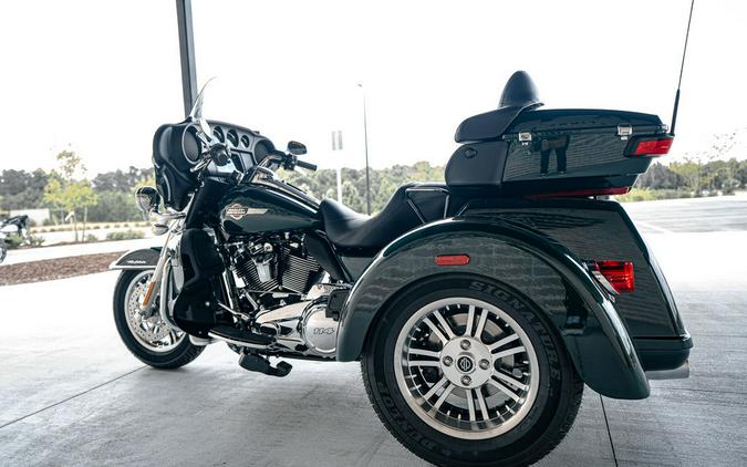 2024 Harley-Davidson® FLHTCUTG - Tri Glide® Ultra