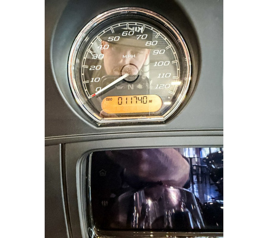 2021 Harley-Davidson Trike FLHTCUTG - Tri Glide Ultra