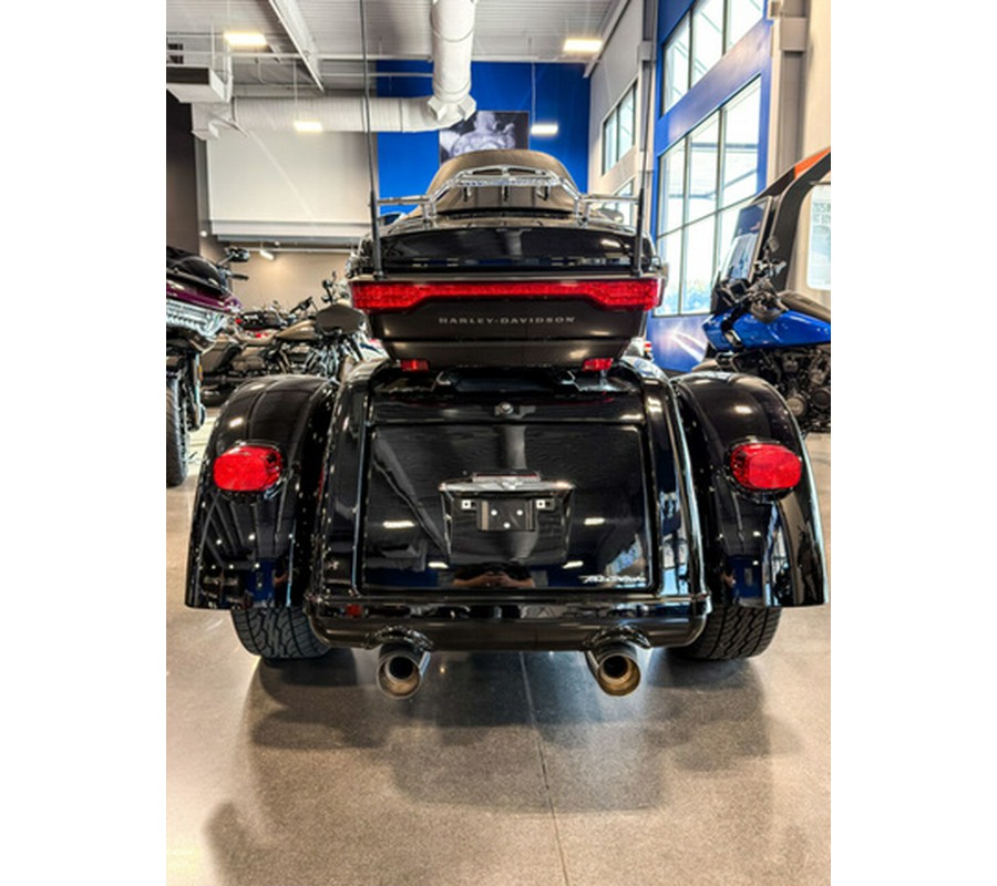 2021 Harley-Davidson Trike FLHTCUTG - Tri Glide Ultra