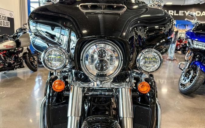 2021 Harley-Davidson Trike FLHTCUTG - Tri Glide Ultra