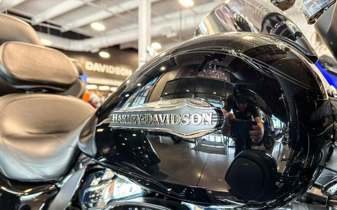 2021 Harley-Davidson Trike FLHTCUTG - Tri Glide Ultra