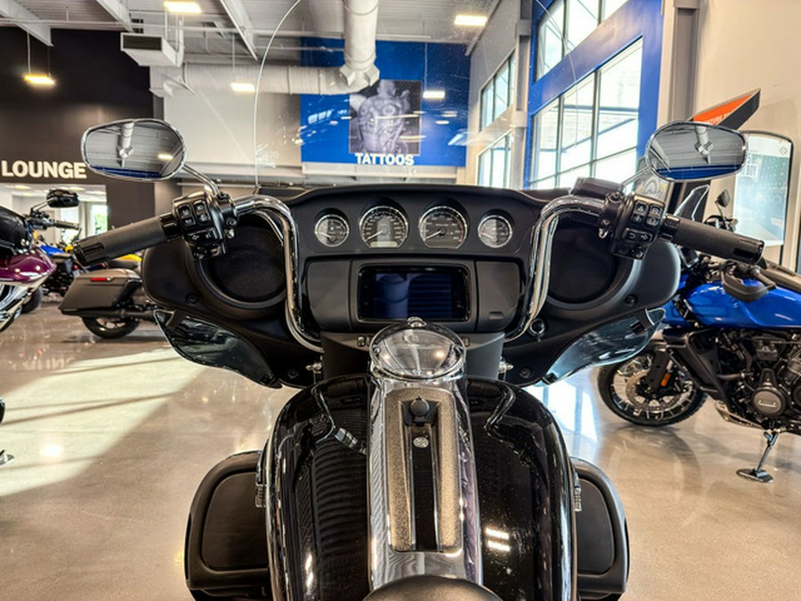 2021 Harley-Davidson Trike FLHTCUTG - Tri Glide Ultra