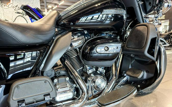 2021 Harley-Davidson Trike FLHTCUTG - Tri Glide Ultra