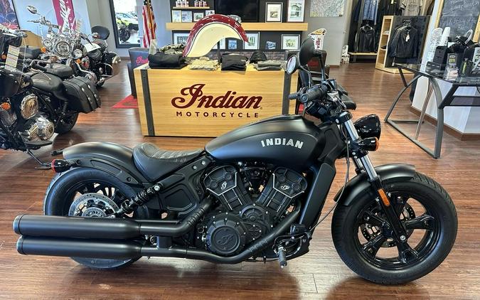 2020 Indian Motorcycle® Scout® Bobber Sixty ABS Thunder Black Smoke