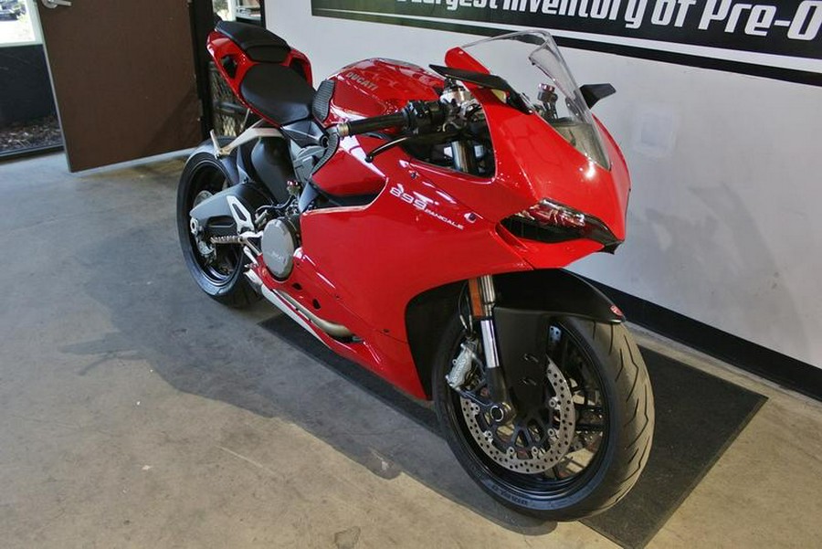 2015 Ducati 899 Panigale Red