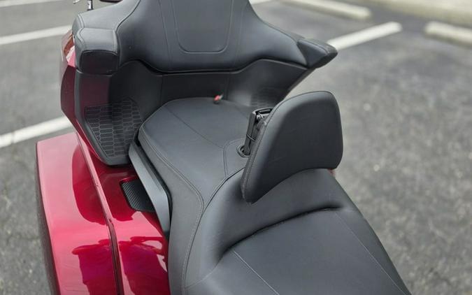 2018 Honda Gold Wing Tour Candy Ardent Red