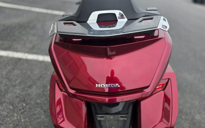 2018 Honda Gold Wing Tour Candy Ardent Red