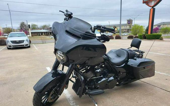 2018 Harley-Davidson® FLHXS - Street Glide® Special