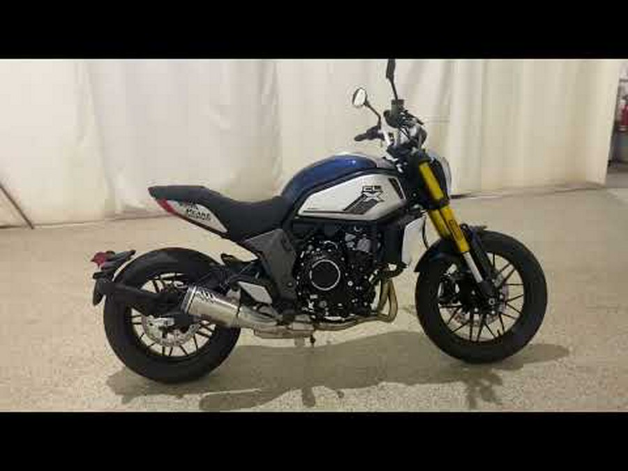 2022 CFMOTO 700CL-X