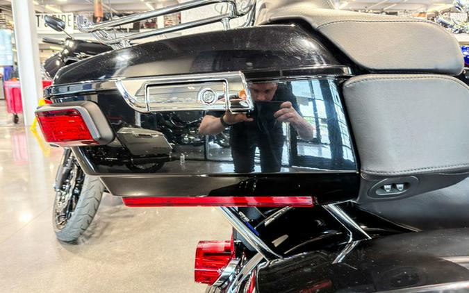 2018 Harley-Davidson Touring FLHTCU - Electra Glide Ultra Classic
