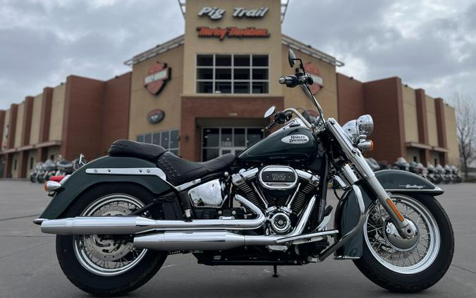 2024 Harley-Davidson® Heritage Classic FLHCS Alpine Green 017240