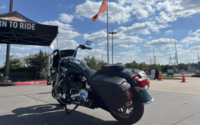 2024 Harley-Davidson® Heritage Classic FLHCS Alpine Green 017240