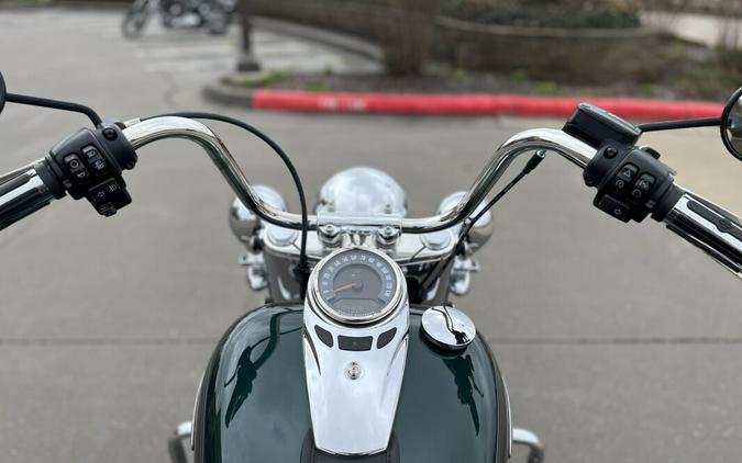 2024 Harley-Davidson® Heritage Classic FLHCS Alpine Green 017240