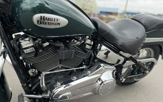 2024 Harley-Davidson® Heritage Classic FLHCS Alpine Green 017240