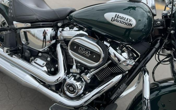 2024 Harley-Davidson® Heritage Classic FLHCS Alpine Green 017240