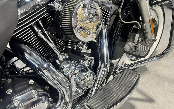 2011 Harley-Davidson® Road King® Classic Vivid Black FLHRC