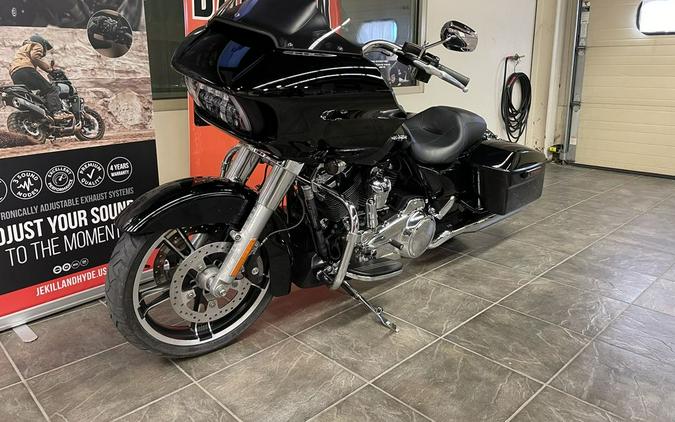 2018 Harley-Davidson® FLTRX - Road Glide®