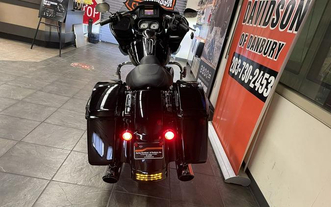 2018 Harley-Davidson® FLTRX - Road Glide®