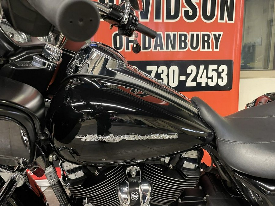 2018 Harley-Davidson® FLTRX - Road Glide®
