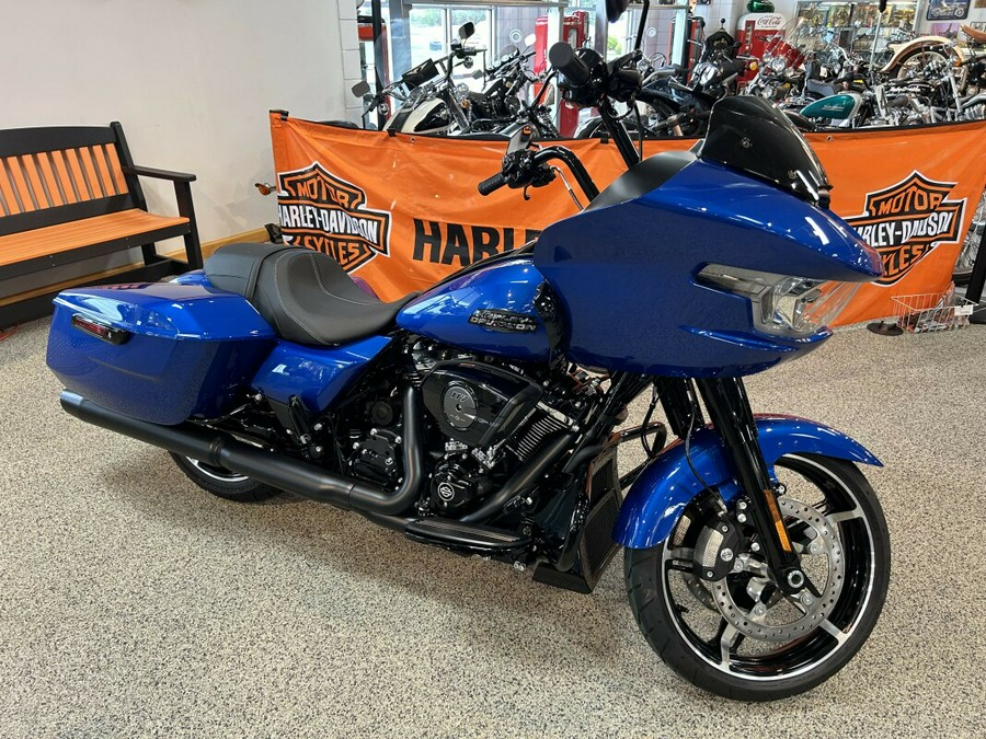 2024 Harley-Davidson® FLTRX Road Glide®- Blk Trim