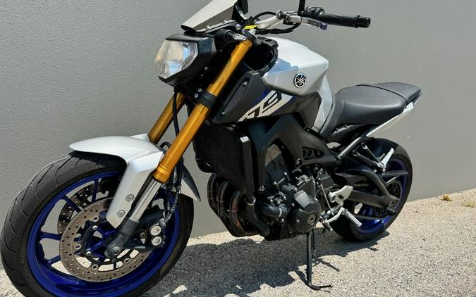 2015 Yamaha FZ-09