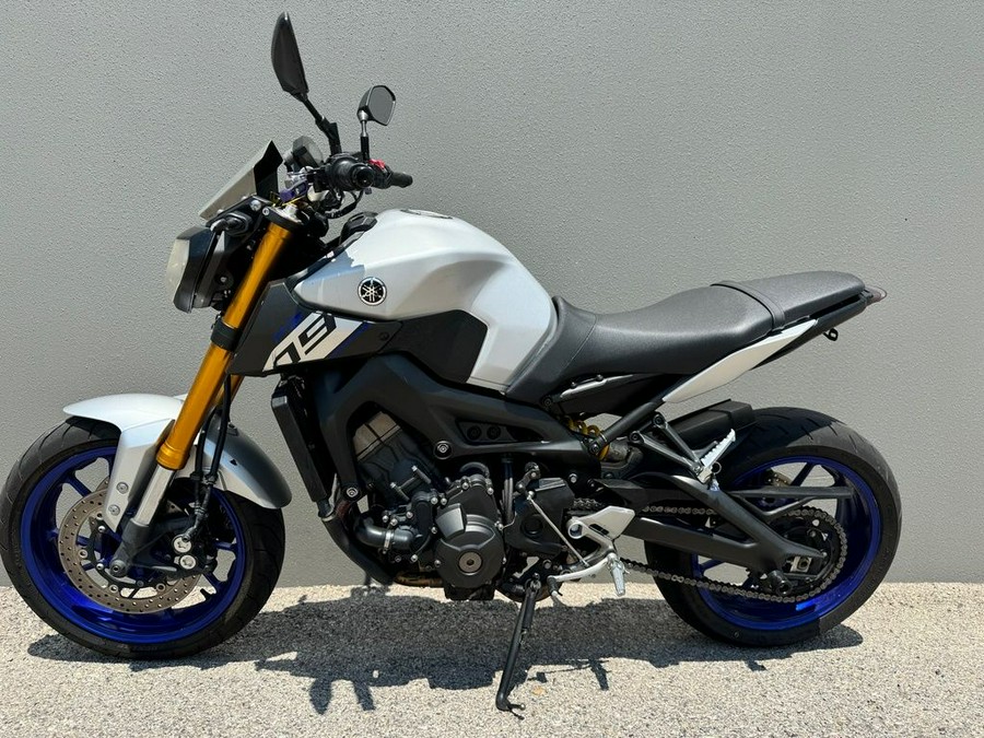 2015 Yamaha FZ-09