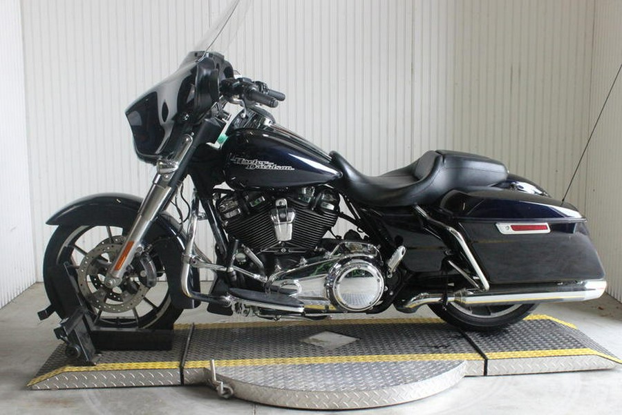 2020 Harley-Davidson® FLHX - Street Glide®