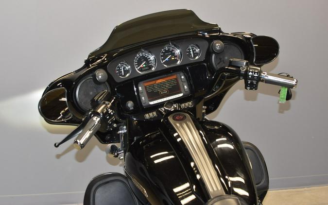 2015 Harley-Davidson Cvo Street Glide Special