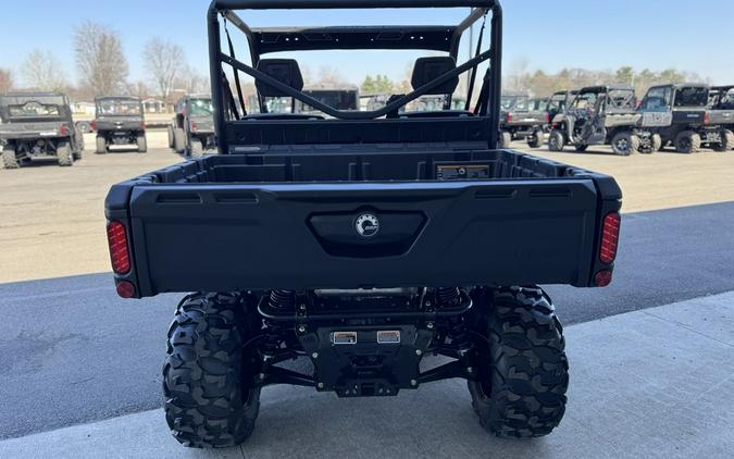 2025 Can-Am® Defender DPS HD7 Compass Green