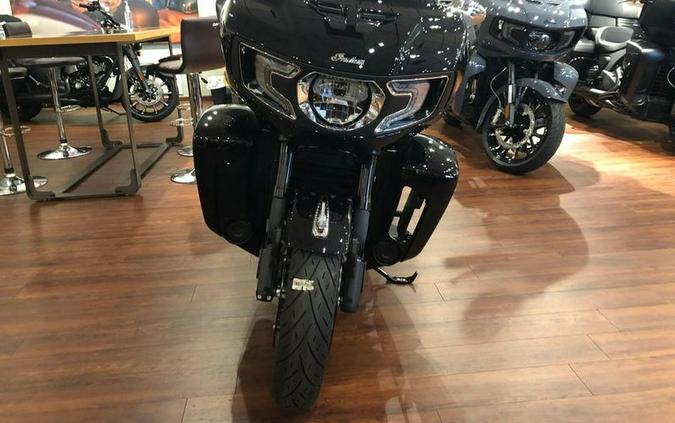 2023 Indian Motorcycle® Pursuit Limited Black Metallic