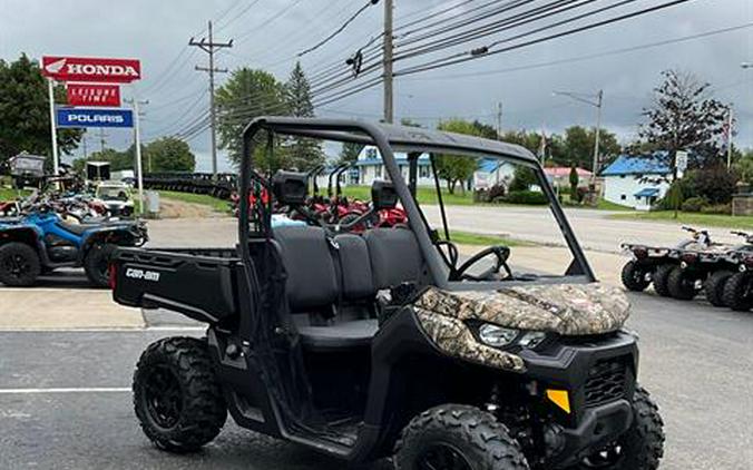 2023 Can-Am Defender DPS HD9