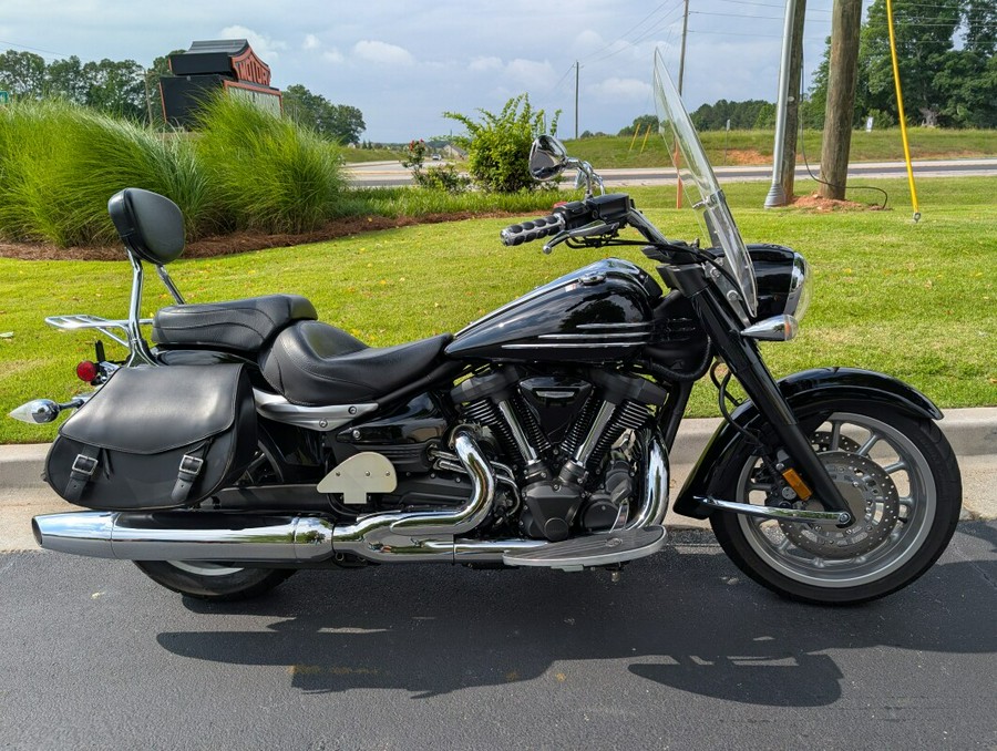 2006 Yamaha Roadliner Midnight Raven