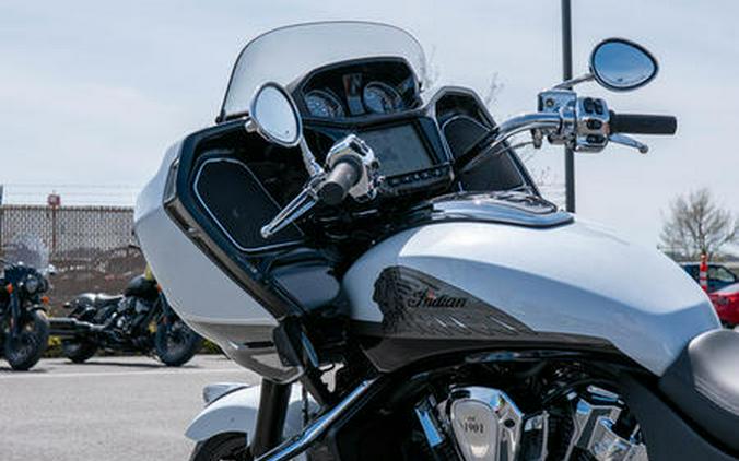 2024 Indian Motorcycle® Challenger® Limited with PowerBand Audio Package Ghost White Metallic