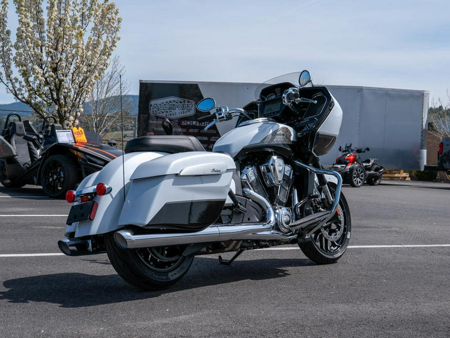 2024 Indian Motorcycle® Challenger® Limited with PowerBand Audio Package Ghost White Metallic