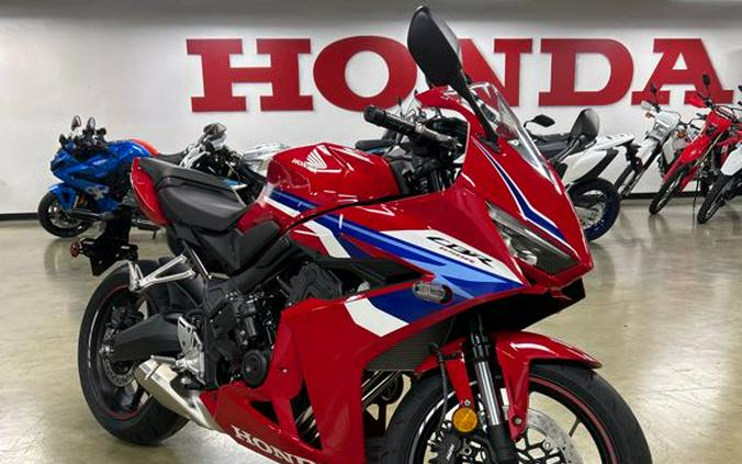 2026 Honda CBR650R E-Clutch