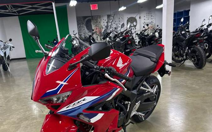 2026 Honda CBR650R E-Clutch