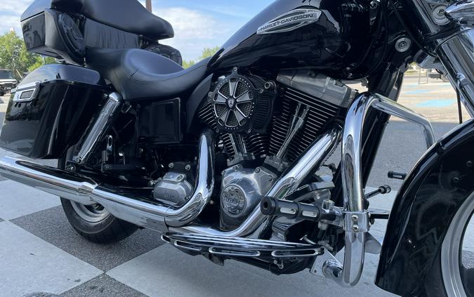 2013 Harley-Davidson FLD Switchback