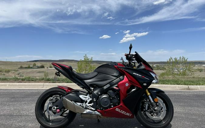 2016 Suzuki GSX-1000F