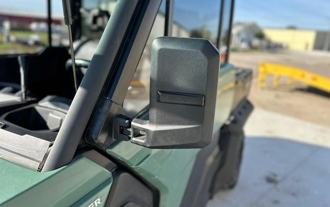 2025 Can-Am Defender DPS CAB HD9 CAN