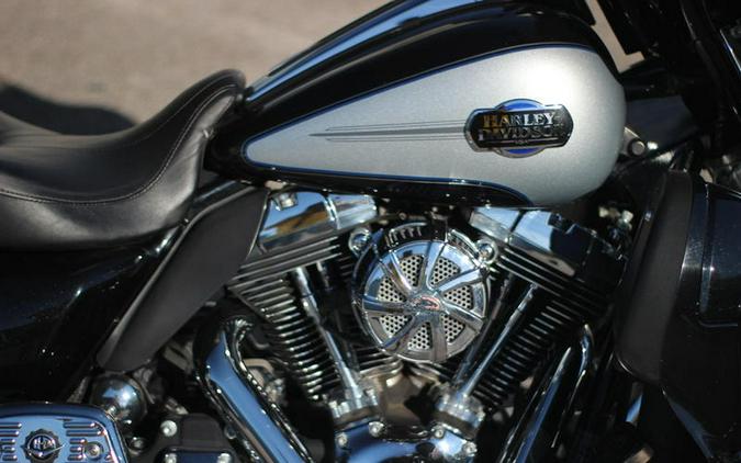 2013 Harley-Davidson® FLHTCU - Electra Glide® Ultra Classic®