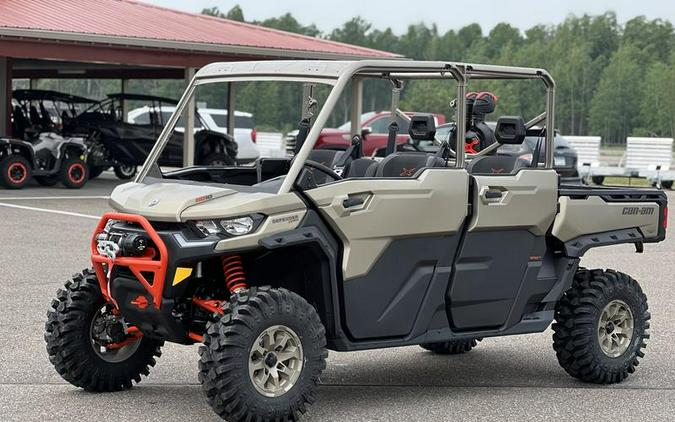 2023 Can-Am® Defender MAX X mr with Doors HD10