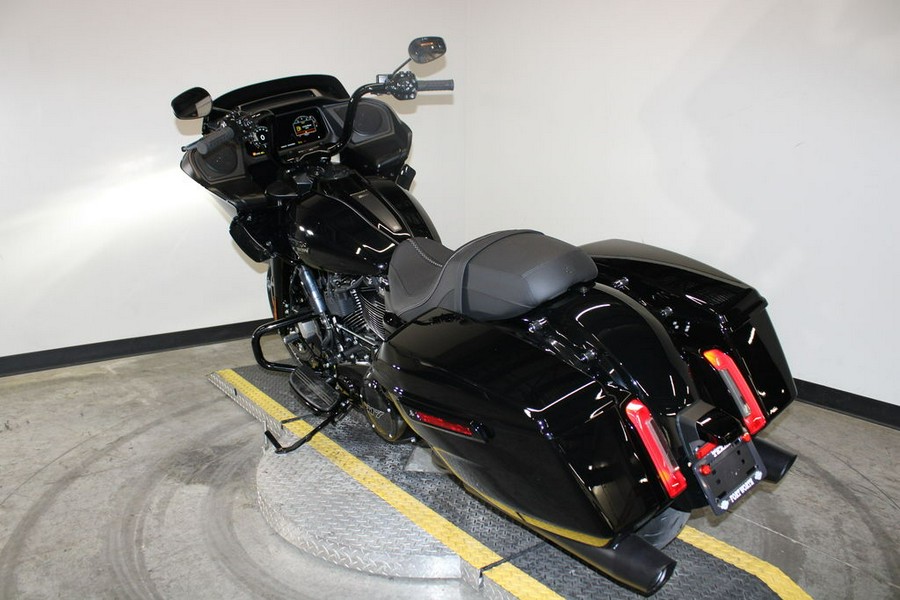 2024 Harley-Davidson® FLTRX - Road Glide®