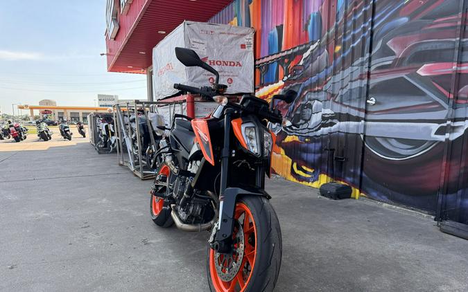 2020 KTM Duke 790