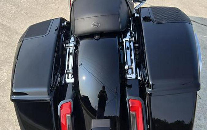 2025 Harley-Davidson® FLTRX - Road Glide®