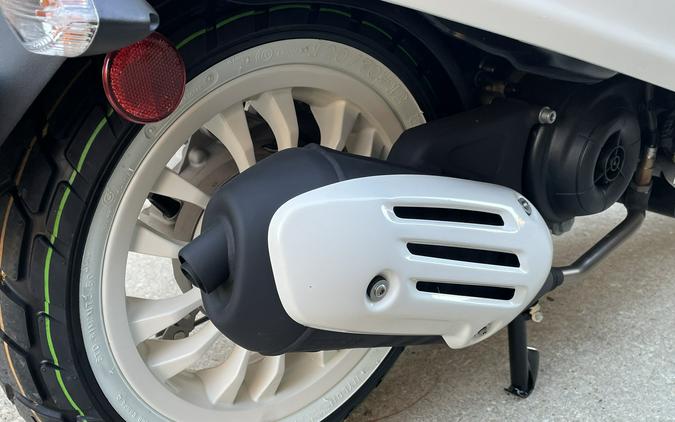 2023 Vespa Sprint 50 Justin Bieber X